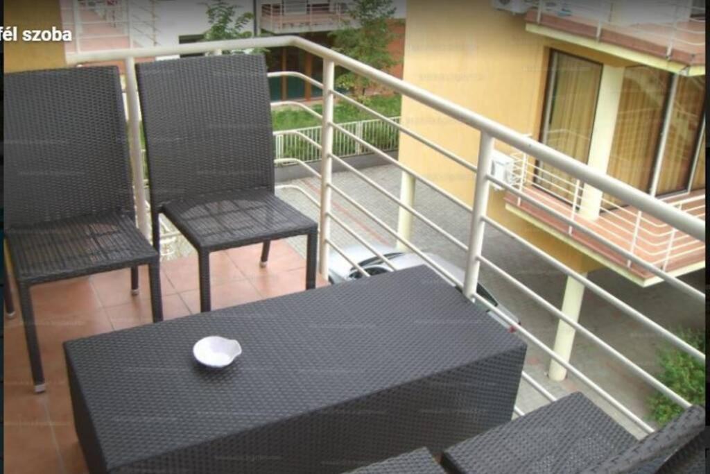 Apartament Lido Di Siofok - Aranypart - Minden 1 Percre! Zewnętrze zdjęcie